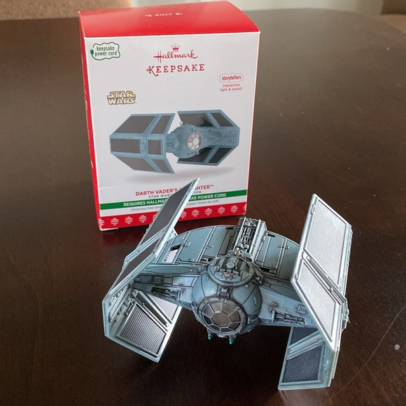 Star Wars 'Darth Vader's Tie Fighter' Hallmark Ornament - Picture 1 of 11